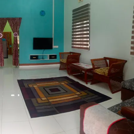 Homestay Adilah A Pasir Puteh Exterior photo