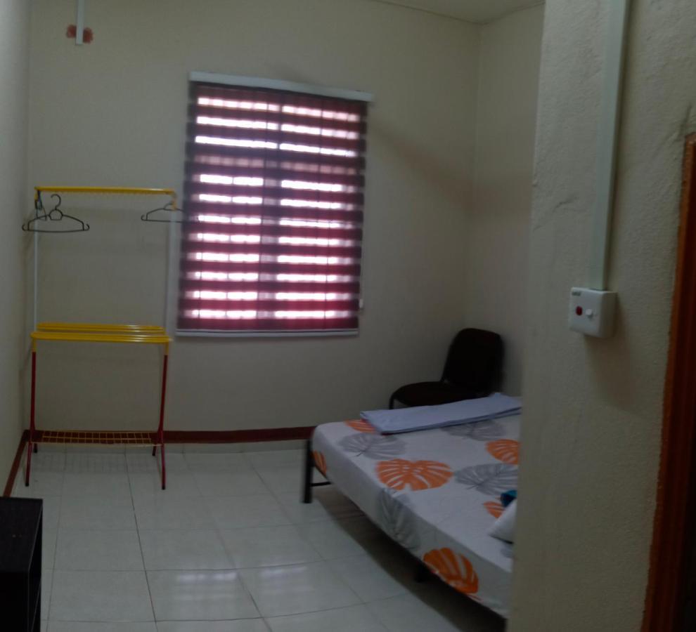 Adilah A Holiday home *